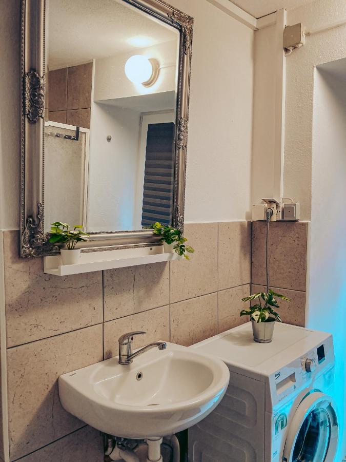 Apartments Ivanovic Idrija Bagian luar foto